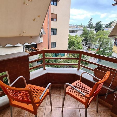 Family-Friendly Apt At 21 Dhjetori W/Self Check-In Τίρανα Εξωτερικό φωτογραφία